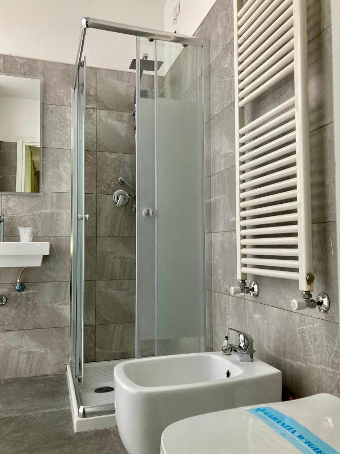 Hotel Primo Campi Bisenzio Buitenkant foto